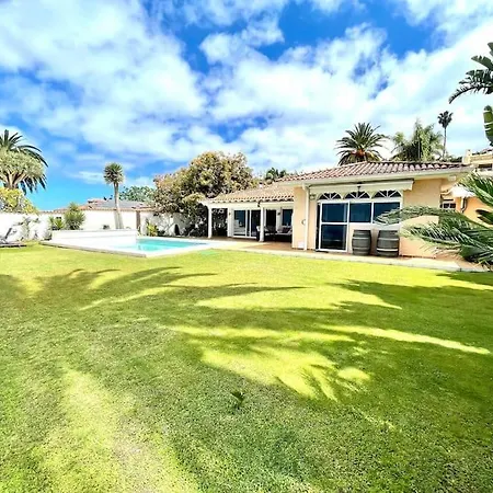 Prime Casa Feier Σάντα Κρουζ Τενερίφης