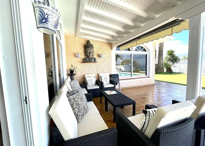 Semesterbostad Prime Casa Feier